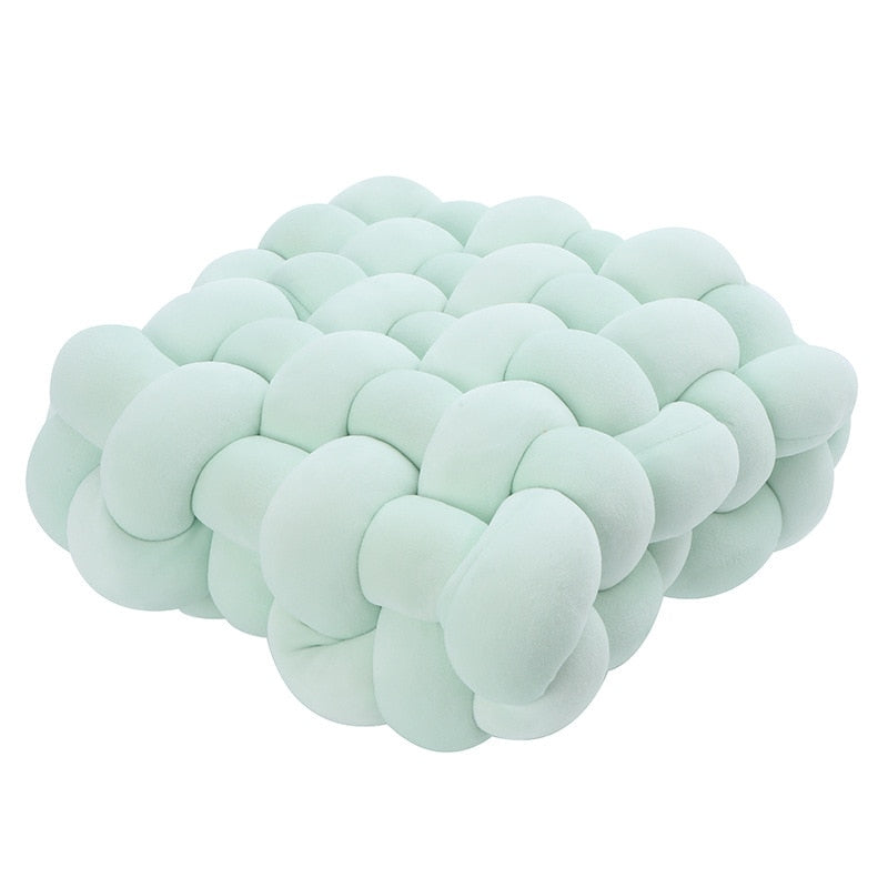 Knotted Ball Dekokissen | Karnz