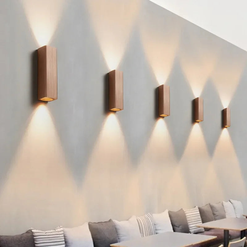 LumiGlow - Stilvolle LED-Wandlampe mit Warm- und Kaltlicht | Karnz