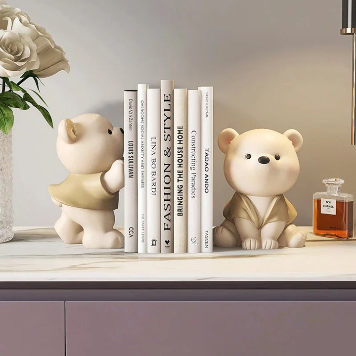 Milo Bear Buchstütze dekorative Figur in Creme-Finish | Karnz