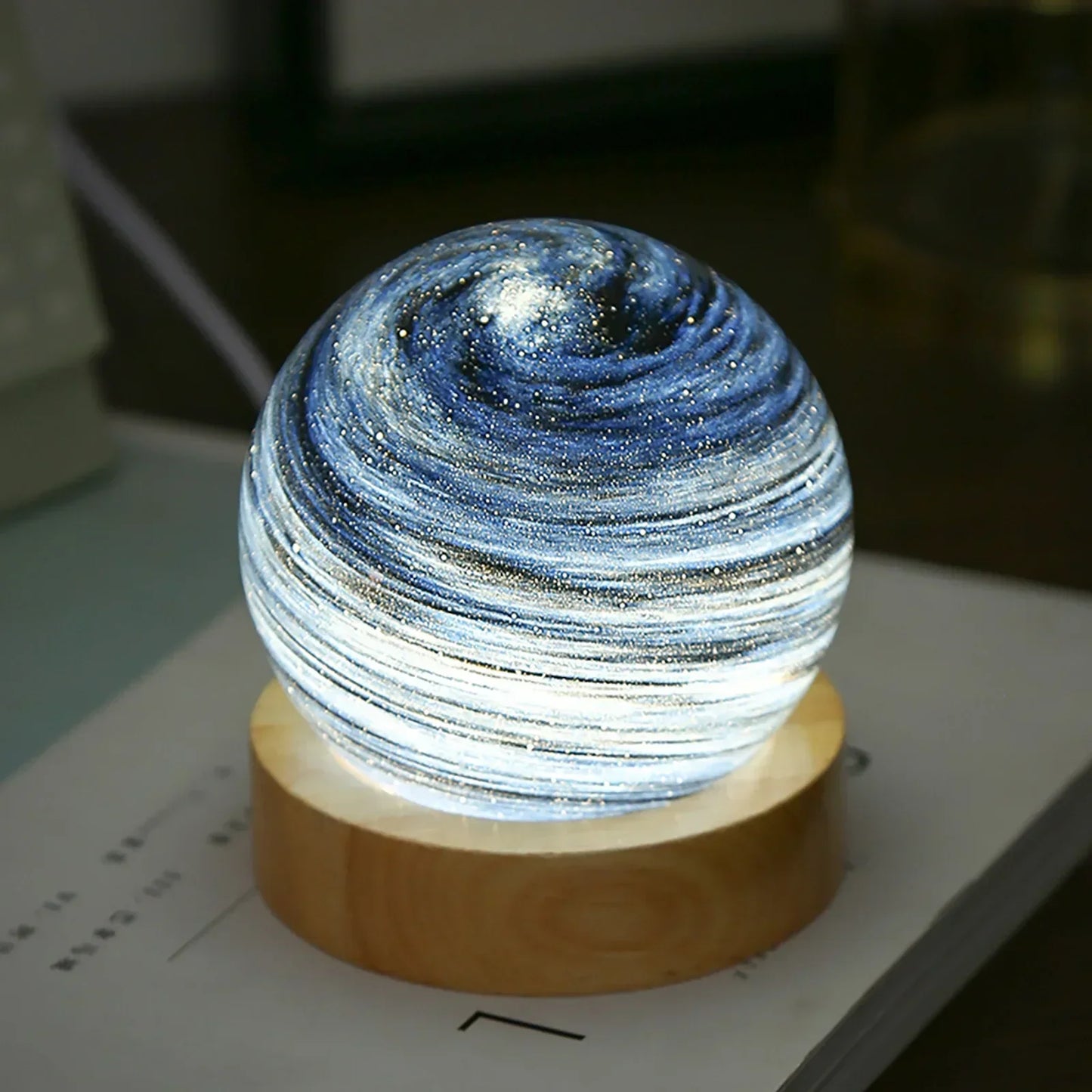 KosmosGlow - 3D Kristallplaneten Nachtlampe | Karnz