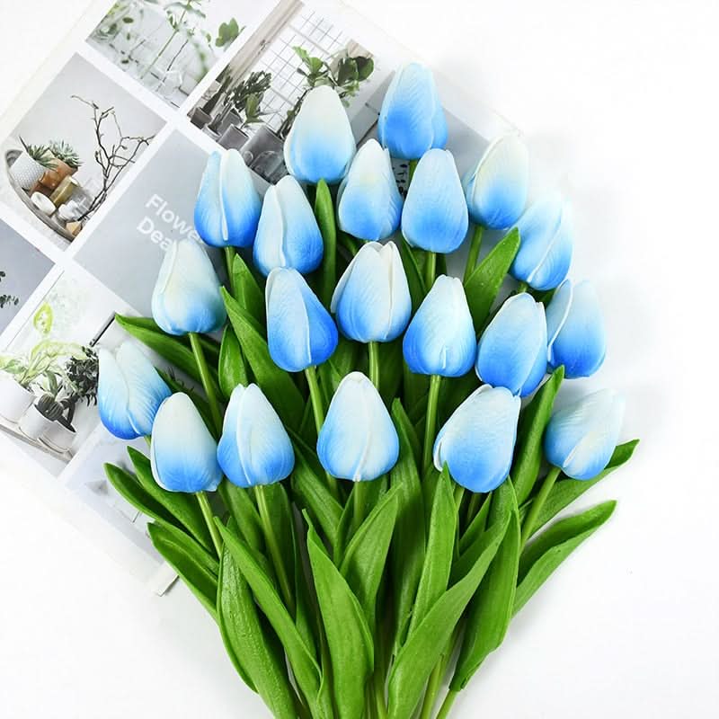 Künstlicher Tulpenstrauß mit realistisch wirkenden Blüten