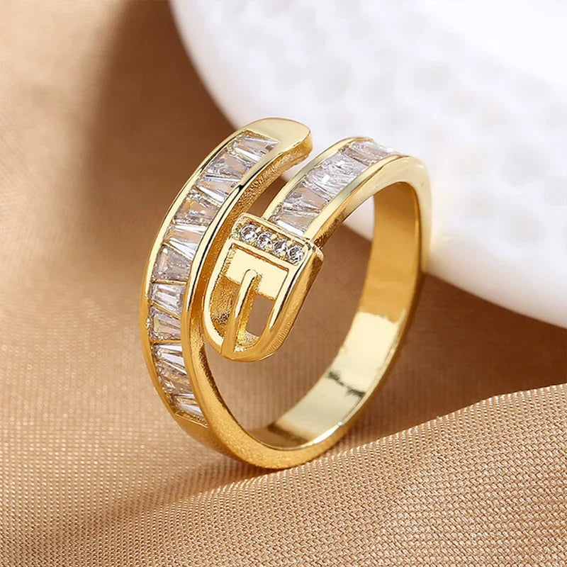 Karnz | Diamond Belt Ring