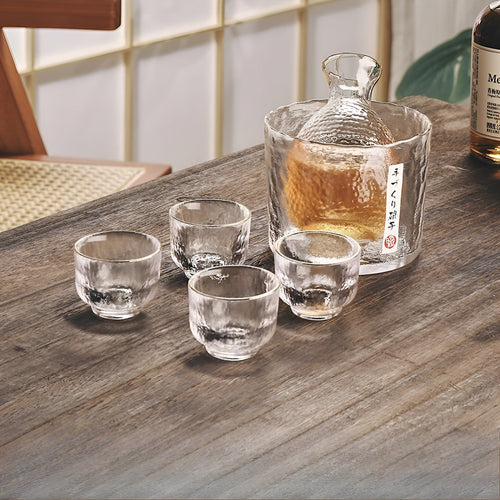 Japanisches Glas Set – Elegantes Sake & Whisky Set | Perfekt für Bar & Zuhause | Karnz