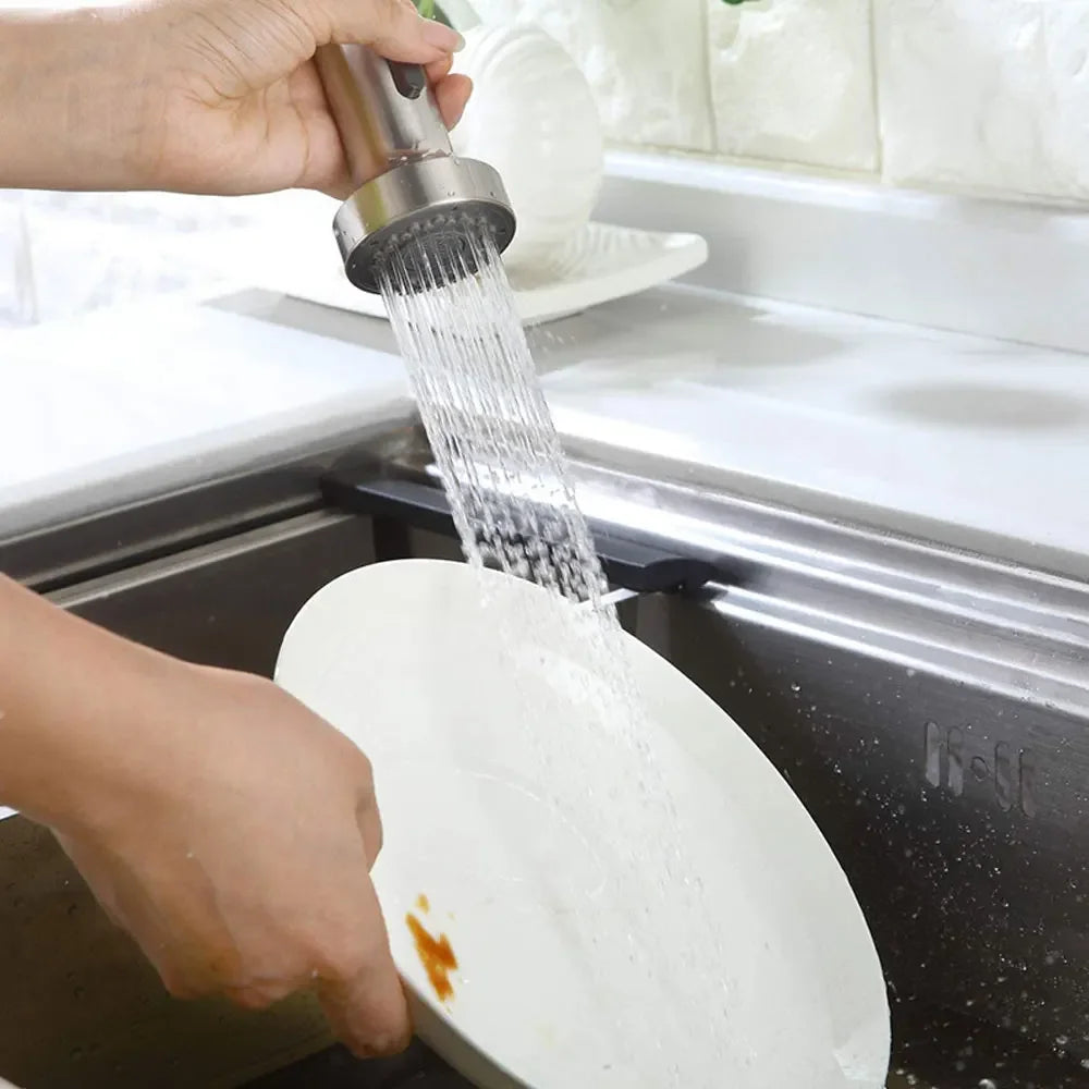 AquaFlex DuoSpray – Multifunktionaler Küchen-Sprühaufsatz mit 2 Sprüharten Karnz