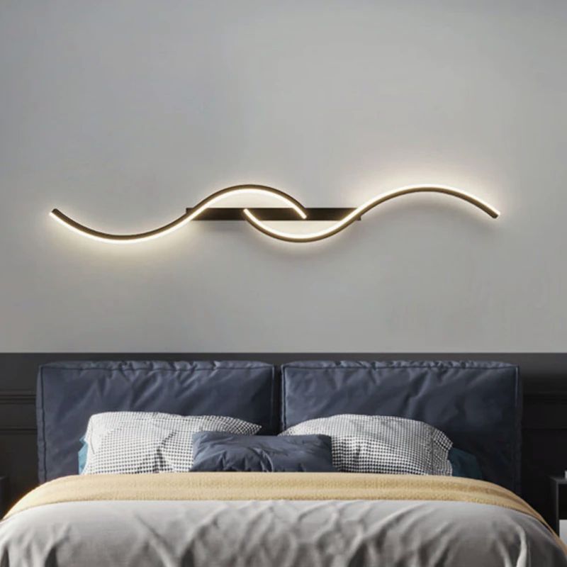 Moderne LED-Wandleuchte – Künstlerische Kombination der Formen