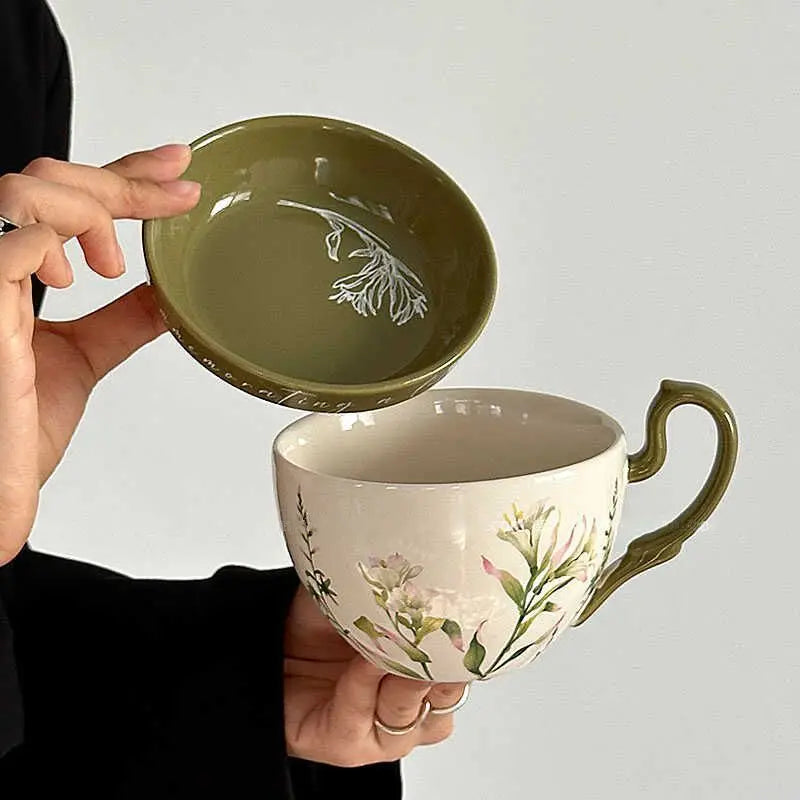 Flüsternde Wiesenblumen Tasse