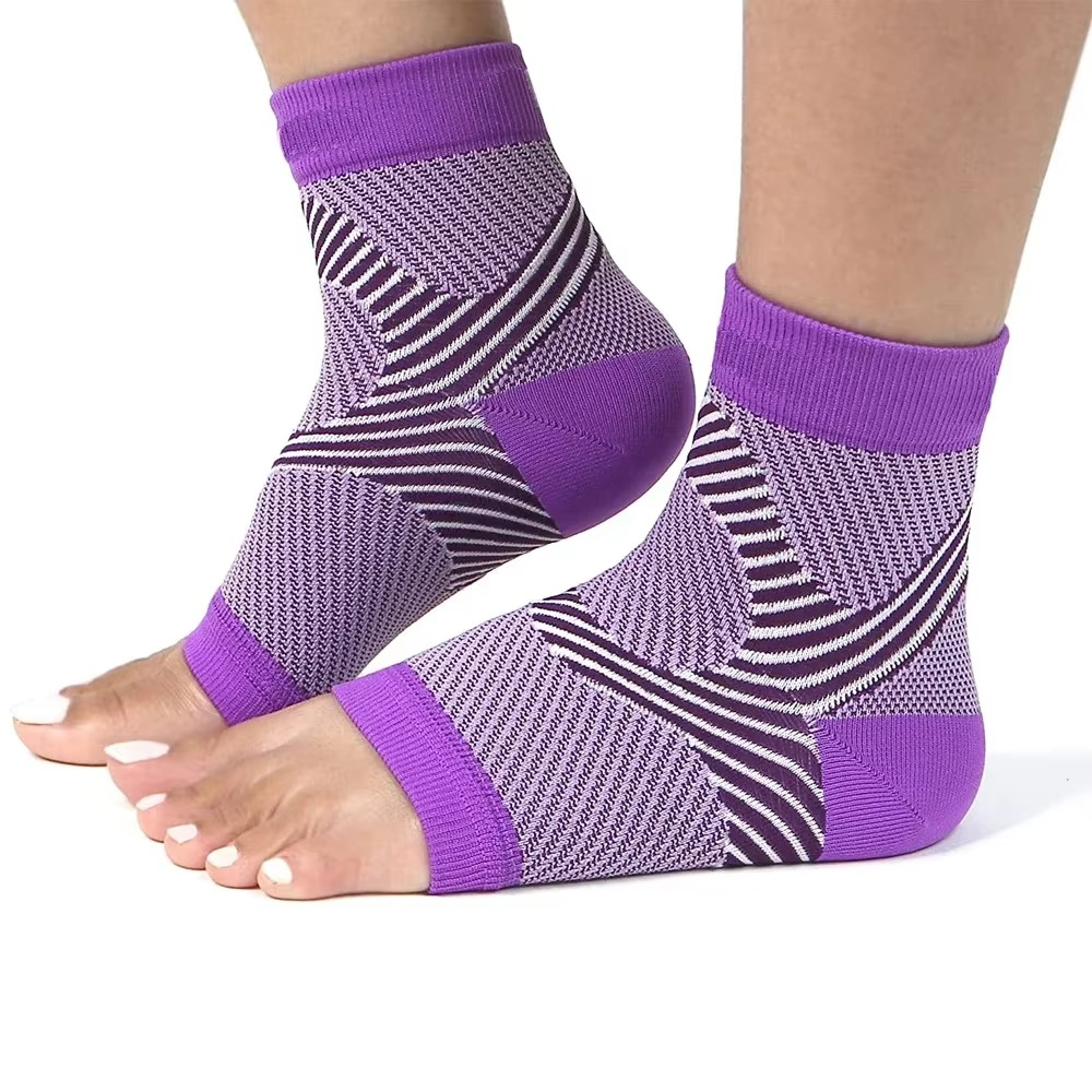 Nachtkompressionsstrümpfe bei Plantarfasziitis mit Fersen- und Fußgewölbeunterstützung