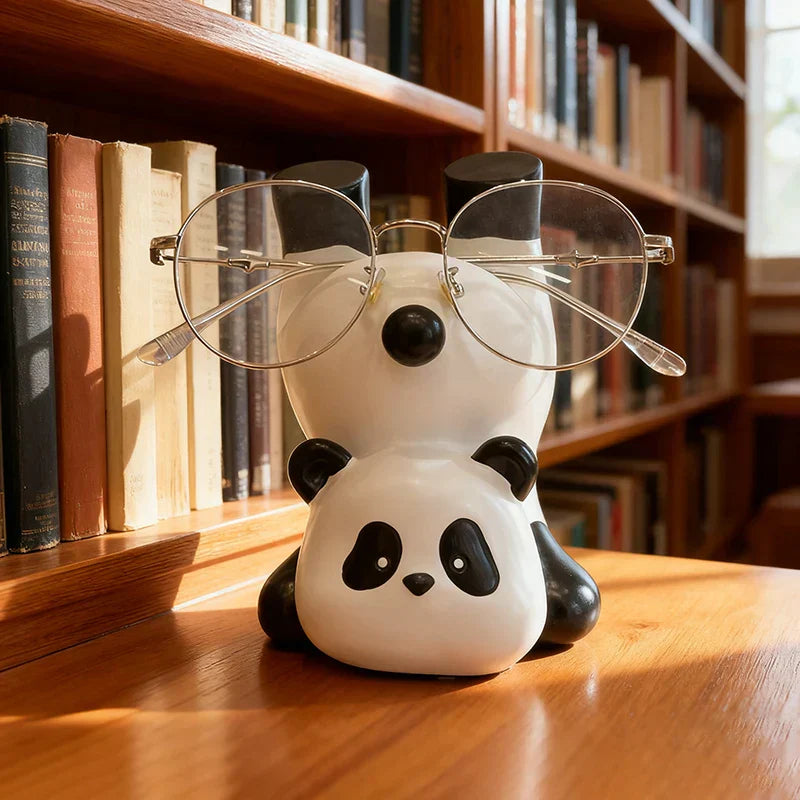 Auf dem Kopf stehender Panda Brillenhalter