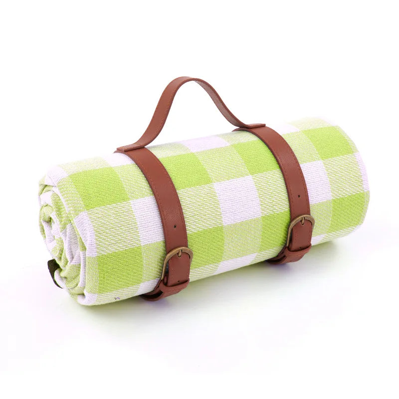 Picknickdecke wasserabweisend mit Leder-Tragegurt | Karnz