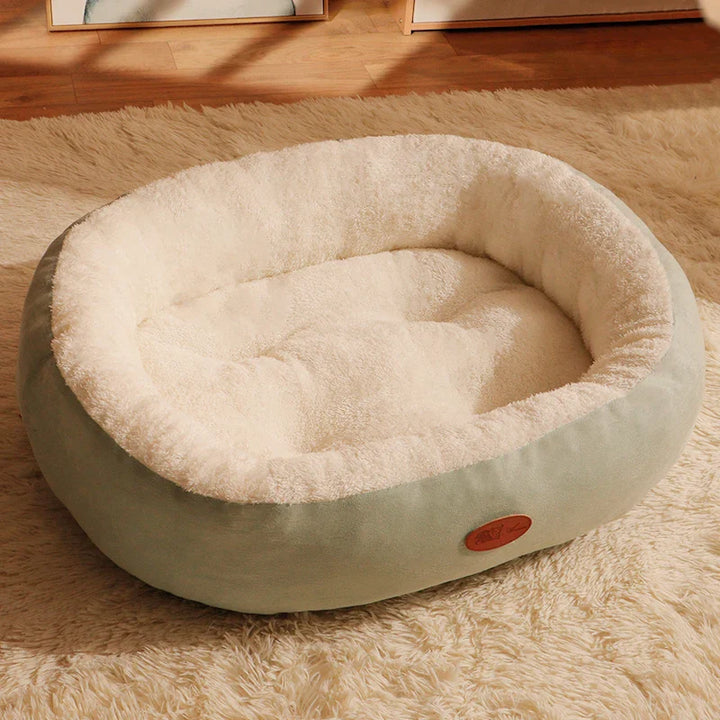 Oval Plush Bett für Hunde & Katzen Karnz