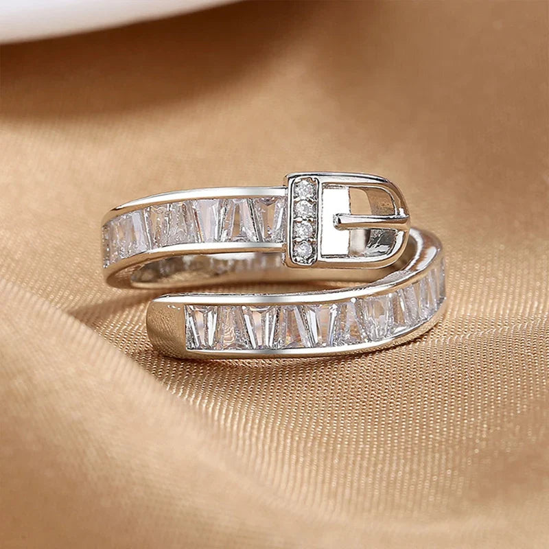 Karnz | Diamond Belt Ring