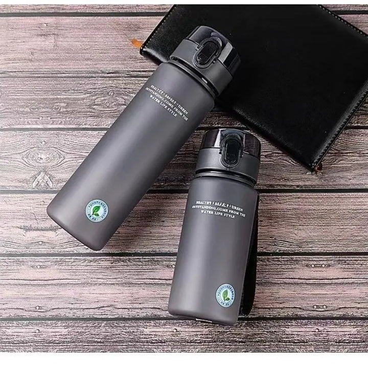 DraagDrink Wasserflasche – Auslaufsicher & BPA-frei für Sport, Arbeit & Reisen | Karnz