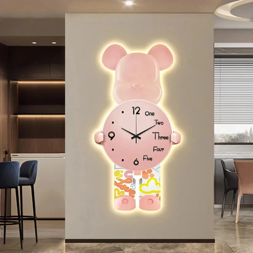 Glühender Stern Bär LED Wanduhr