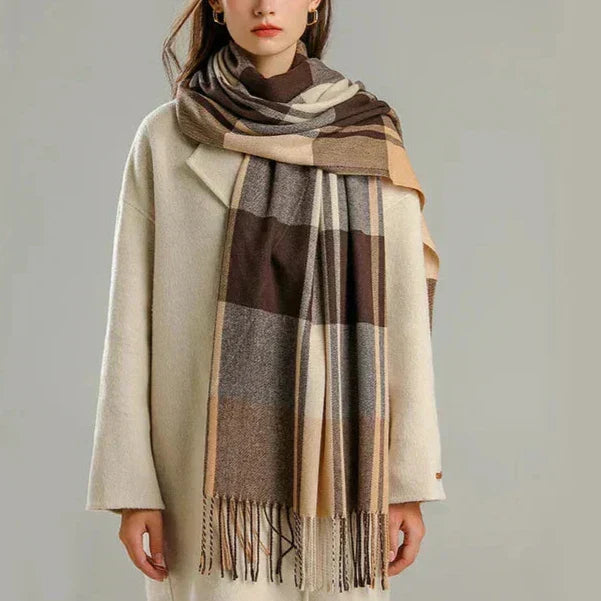 Luxuriöser, eleganter und warmer Schal