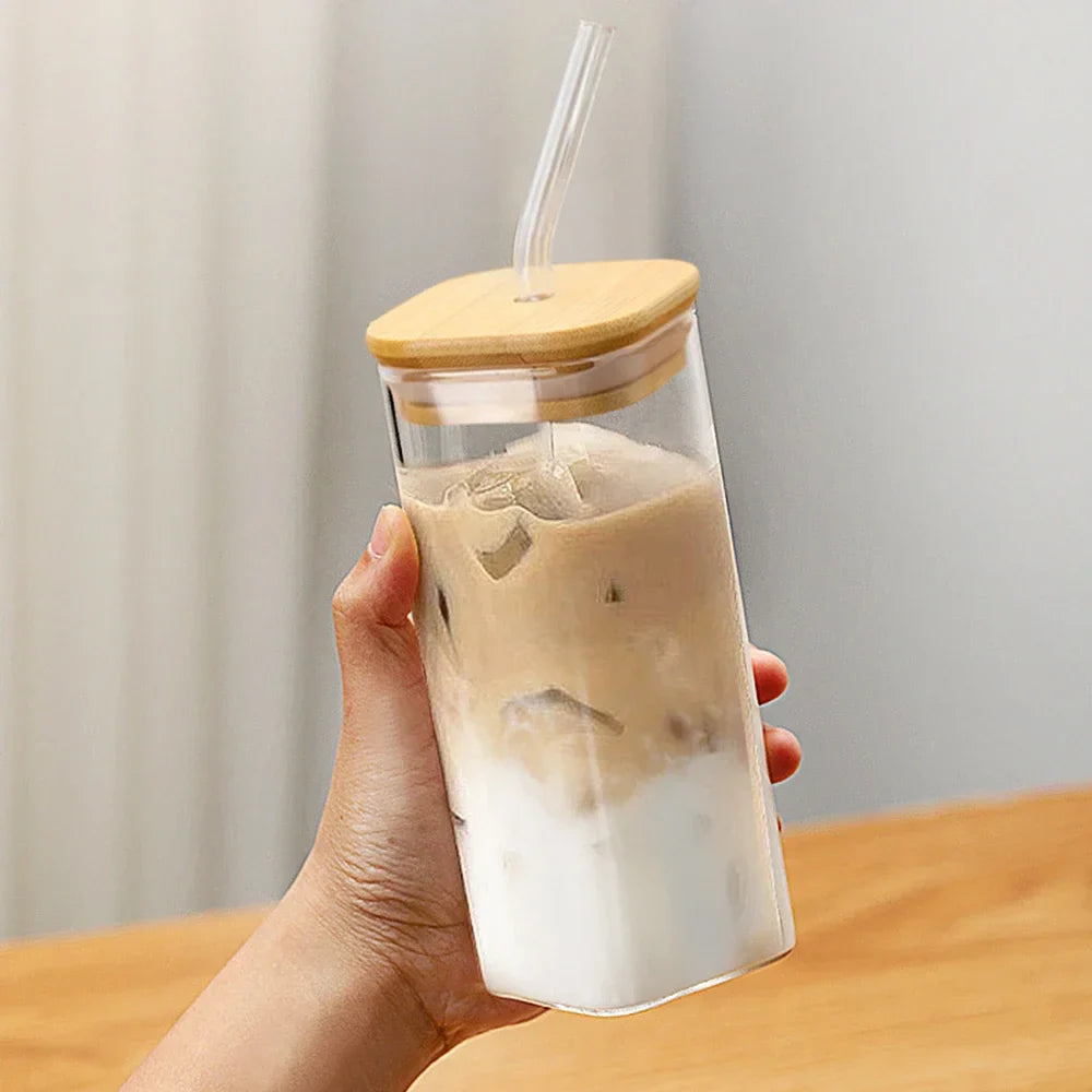 Quadratischer To-Go-Becher Karnz