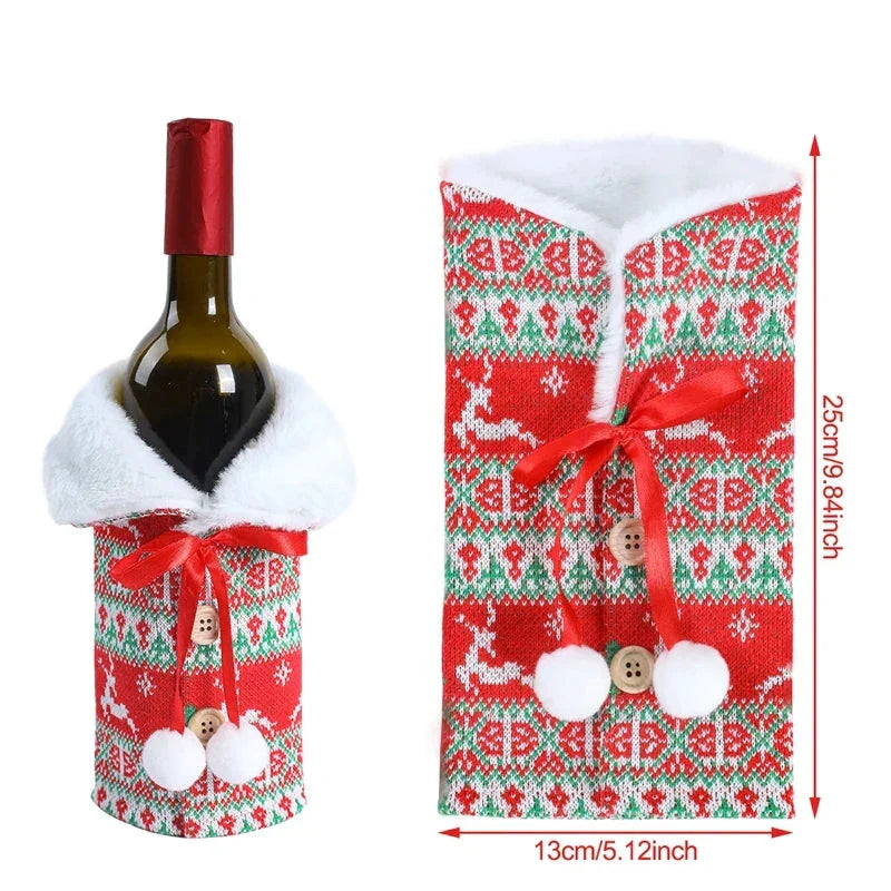Weihnachtliche Flaschenhülle mit Fellkragen – Festliche Hülle für Weinflaschen, Wichtel-Deko für Weihnachten, Perfekt als Geschenkverpackung | Karnz