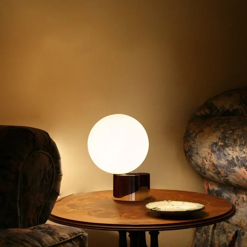 Kippbare Globuslampe Karnz