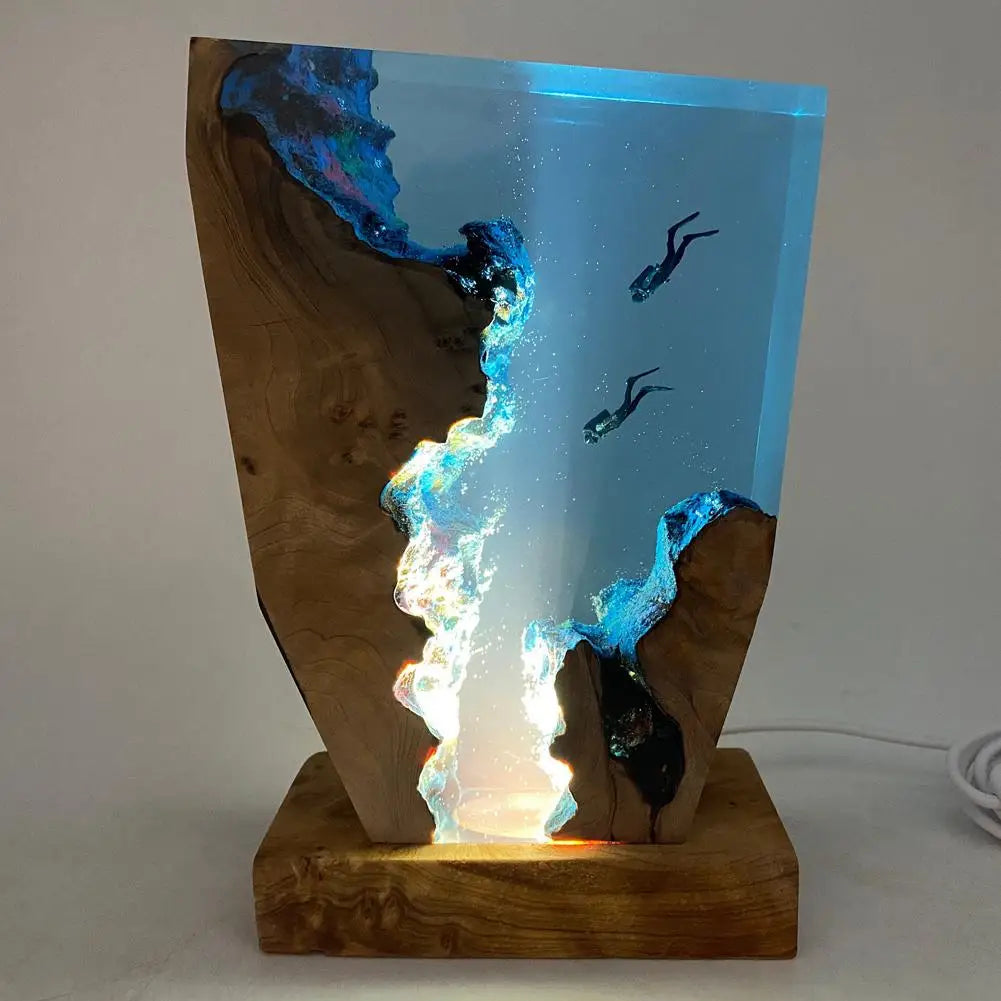 LED Ozean Taucher Tischlampe – Epoxidharz Holz Deko Lampe mit Karstlandschaft | Karnz