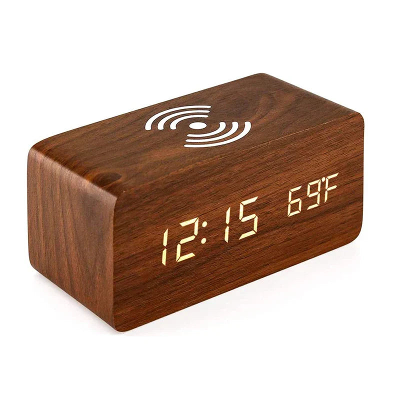Minimalistischer LED Holz-Wecker mit Temperaturanzeige, kabelloser Ladefunktion und digitaler Zeitanzeige – Ideal für Schlafzimmer und Büro | Karnz