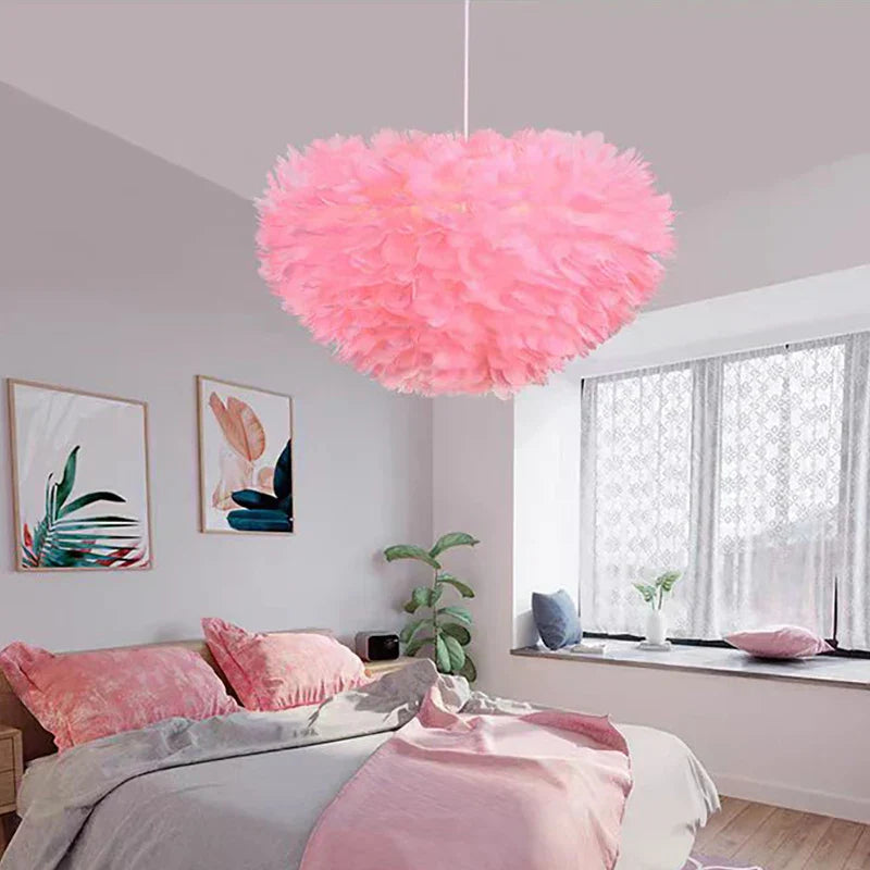 Cloud Like Realistic Feather Kronleuchter | Karnz