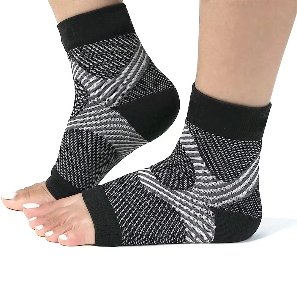 Nachtkompressionsstrümpfe bei Plantarfasziitis mit Fersen- und Fußgewölbeunterstützung
