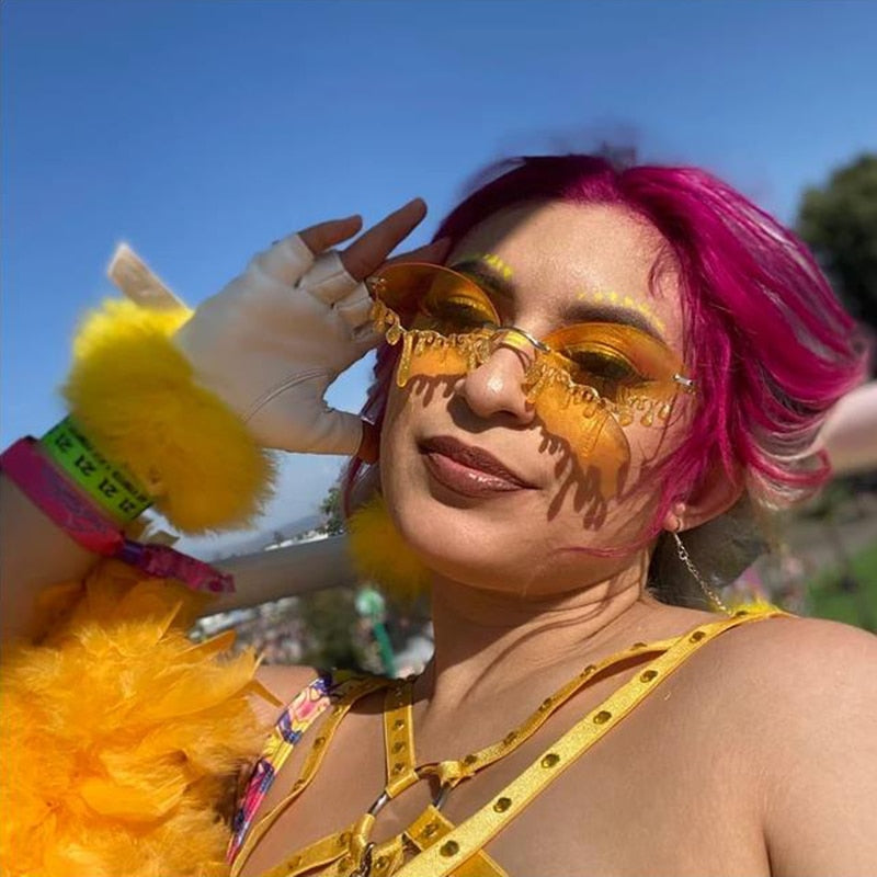 Wein mich ein Glitter' Sonnenbrille | Lass die Festivalsaison beginnen! | Karnz