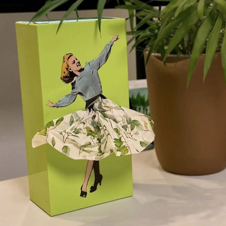 Flying Skirt Taschentuchbox