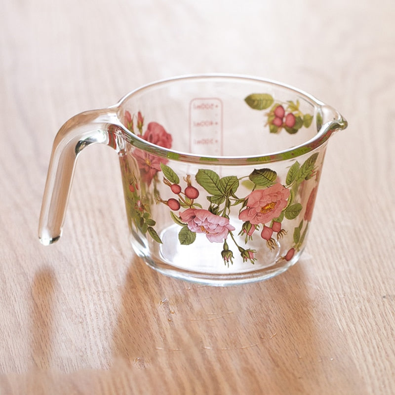 Retro Flowers Messbecher mit Deckel