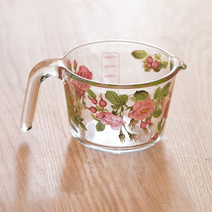 Retro Flowers Messbecher mit Deckel