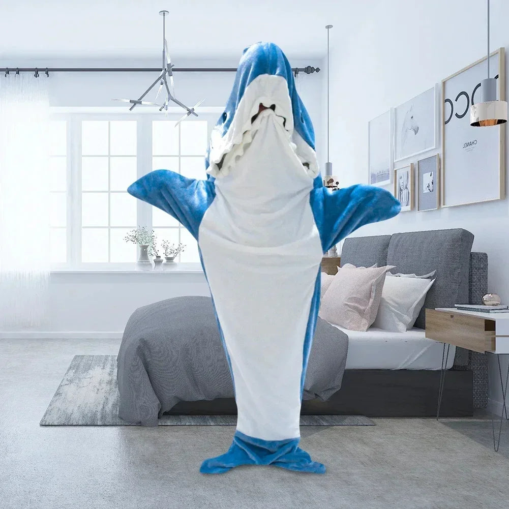 Snuggly Shark Gemütlicher Kapuzen-Einteiler Karnzanket