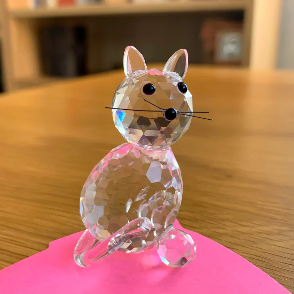 Superniedliche Tierkristallkugelfiguren