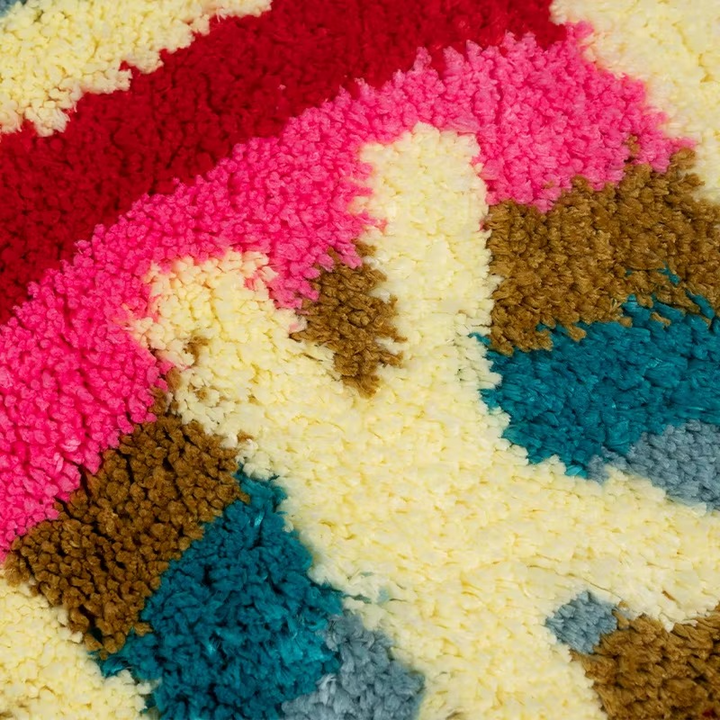 Bunte, rutschfeste Mikrofaser-Badematte „Get Naked“ – saugfähig und unterhaltsam für Kinder und Erwachsene