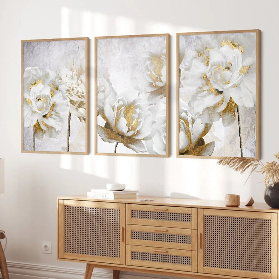 Opulente Blüten Elegante Weiße Blumen mit Goldakzenten Leinwand Wandkunst Feine Kunstleinwand Drucke Poster Florale Bilder Für Modernes Wohnzimmer | Karnz