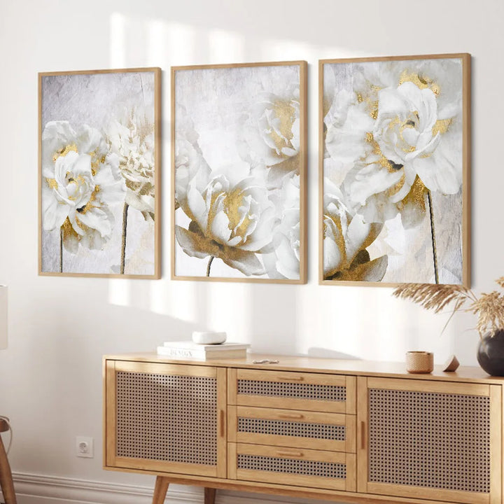 Opulente Blüten Elegante Weiße Blumen mit Goldakzenten Leinwand Wandkunst Feine Kunstleinwand Drucke Poster Florale Bilder Für Modernes Wohnzimmer | Karnz