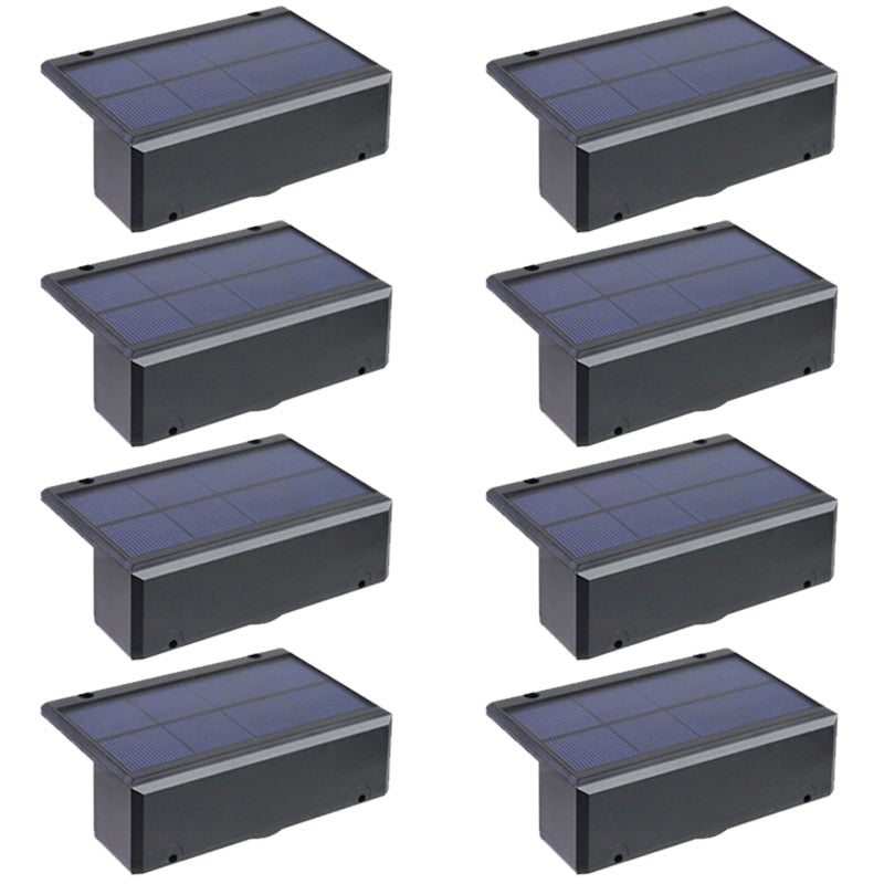 Solar-Gartenbeleuchtung mit Regen- und Windschutz