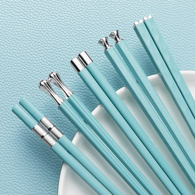 Karnz | DineLux – Luxuriöses Essstäbchen-Set mit Raffinierten Designs (5 Paar)
