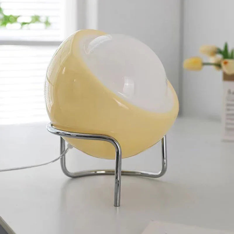 Karnz | Aurivio Tischlampe | Glas & Edelstahl | Retro-Nordic Design | LED Nachtlicht Beige/Orange | Ø21×H25 cm