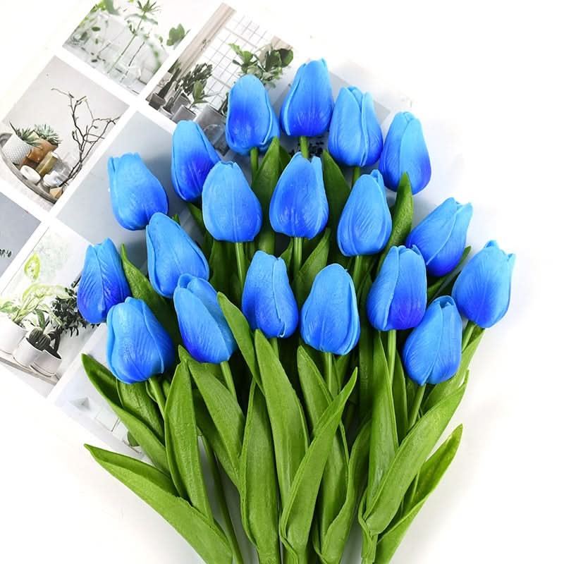 Künstlicher Tulpenstrauß mit realistisch wirkenden Blüten
