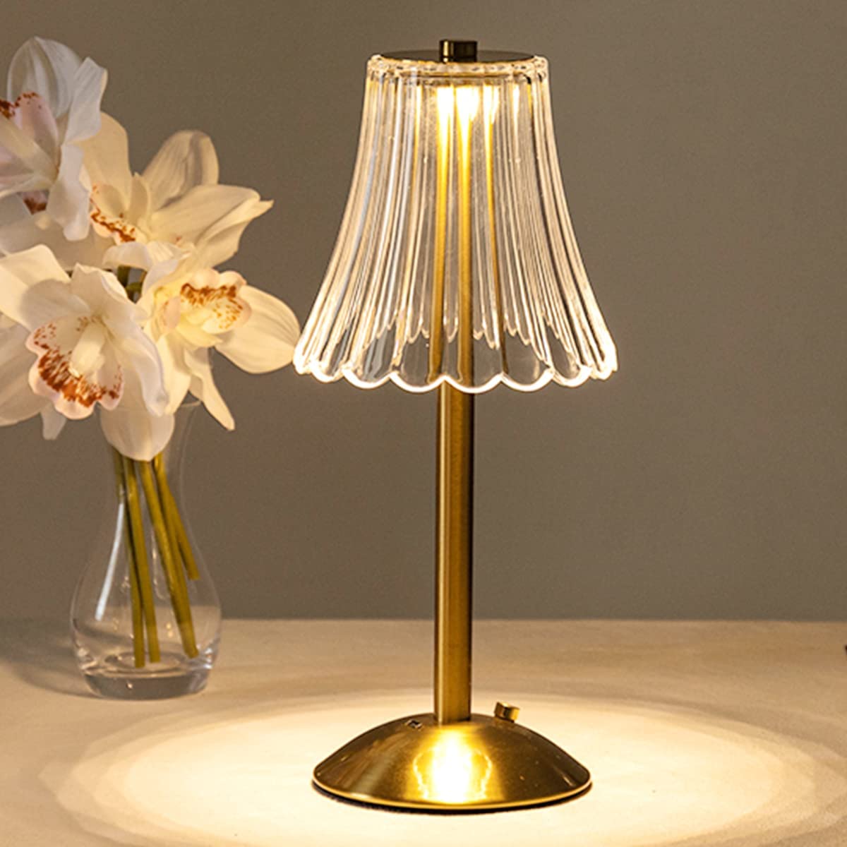 LED Retro Tischlampe USB aufladbar - BrillianceGlow | Karnz