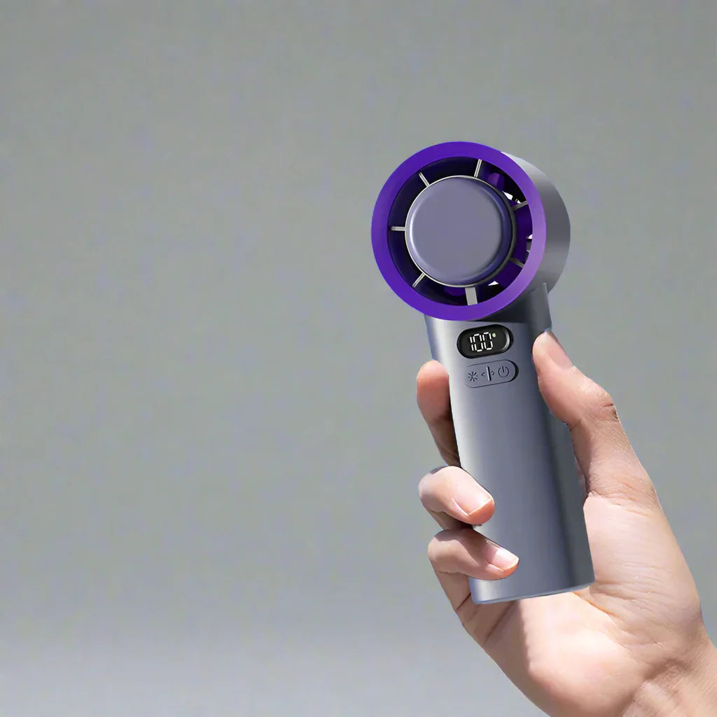 Skye Mini Ventilator mit Kühlplatte – Tragbarer Ventilator mit 100 Geschwindigkeiten und verstellbarem Luftzug | Karnz