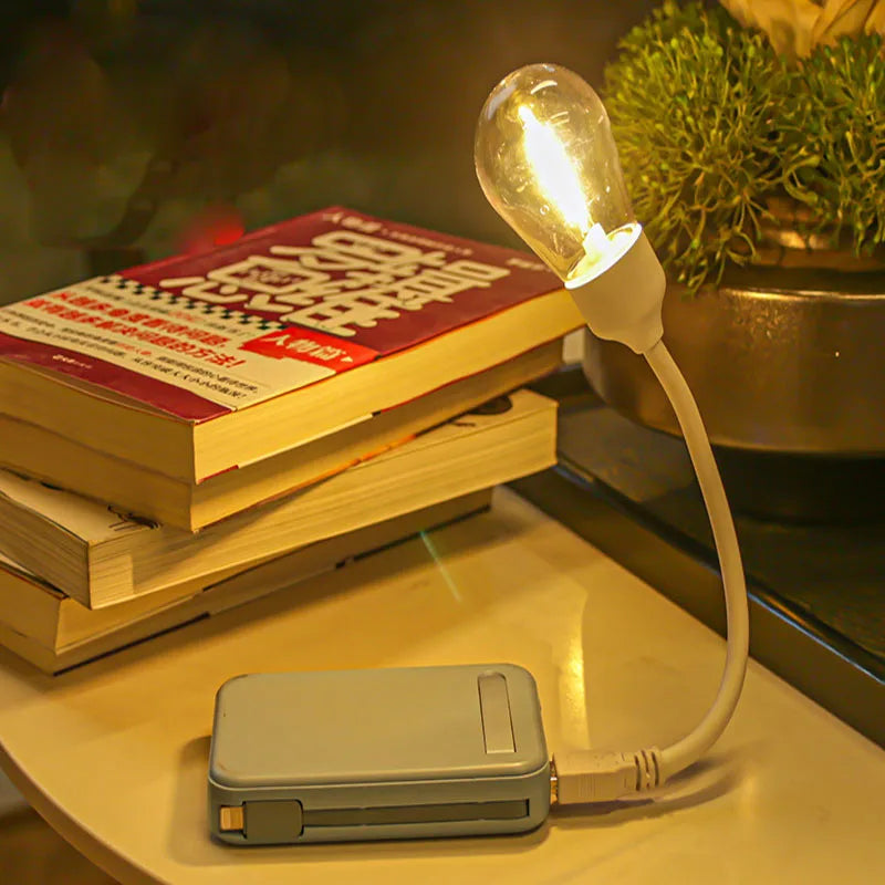 USB LED Rotierende Nachtlampe – Flexibles Leselicht für unterwegs | Karnz