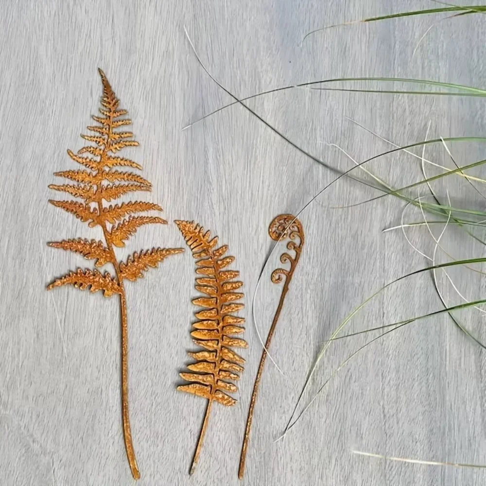 Karnz | FERROBLATT Rost Dekoration Blatt Skulptur | Metall Gartenstecker für drinnen & draußen | Wetterfest & stilvoll | Herbstdekoration für Garten & Zuhause