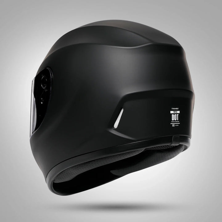 Moderner Integralhelm mit klarem Visier