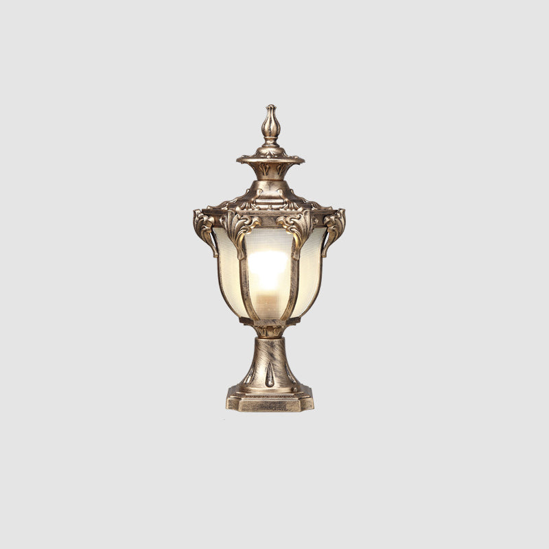Europäische Retro-Gartenleuchte aus Aluminium-Druckguss, Glas, Solar, wasserdicht, für den Außenbereich