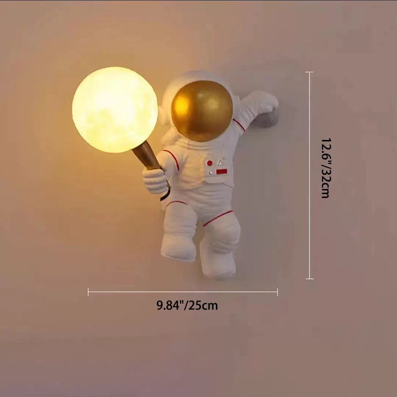 Karnz | CosmoBuddy Astronaut Wandlampe | Kreatives Design | Resin & ABS | LED Schlafzimmerlicht