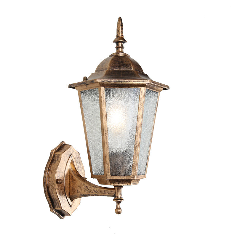 Sechseckige Wandleuchte mit Aluminiumrahmen, mattiertem Glas und einer Lichtquelle für den Außenbereich, geeignet für den Garten