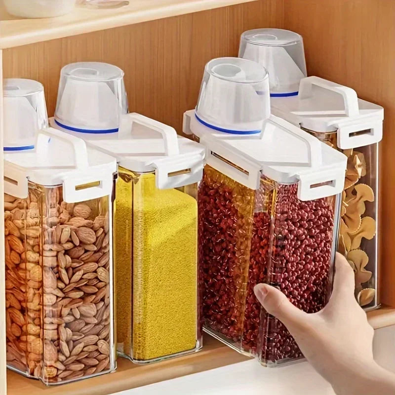 Vorratsbehälter mit Frischhaltedeckel 2,5L | Karnz