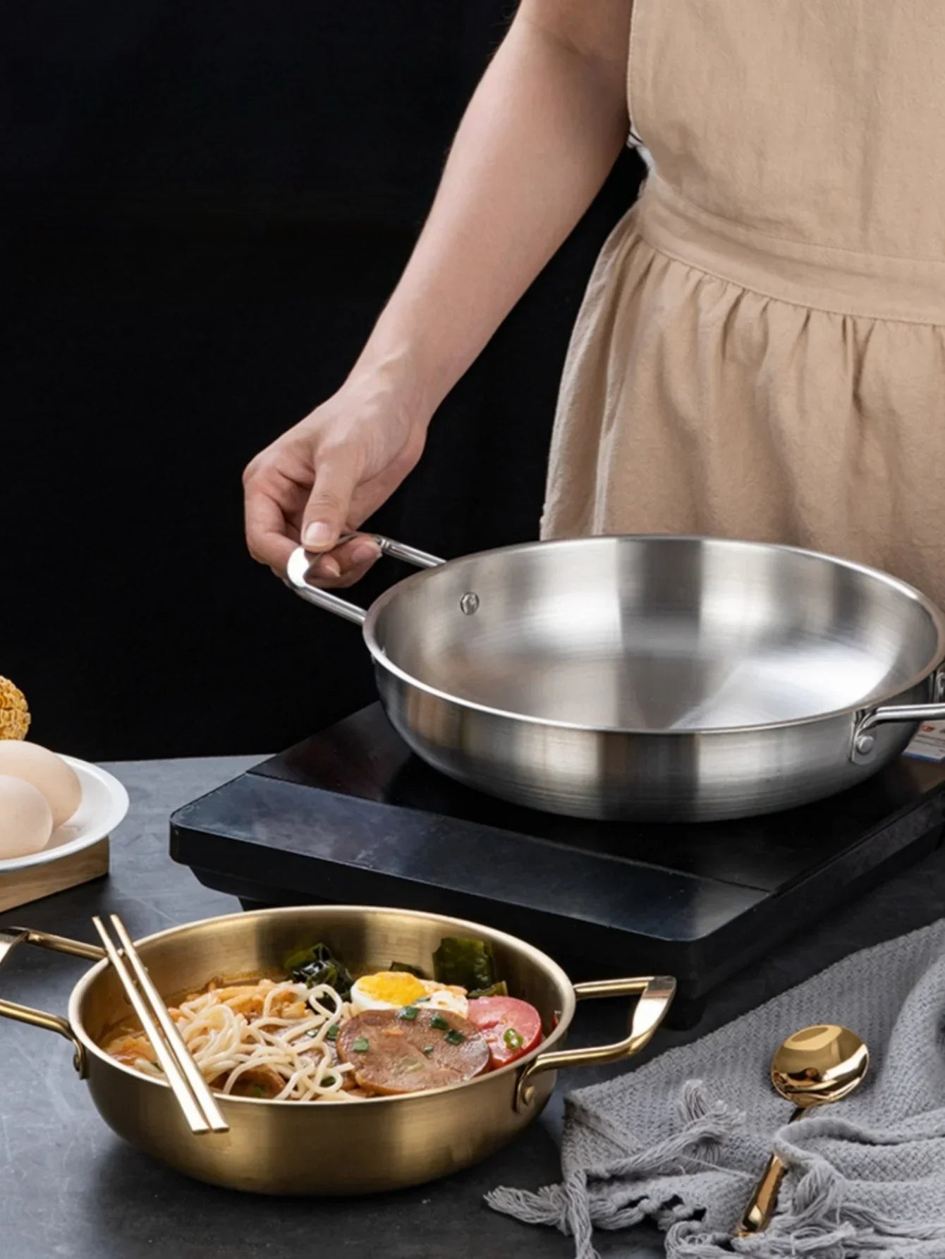 GastroPan – Edelstahl Sauce & Paella Pfanne mit Griff Karnz