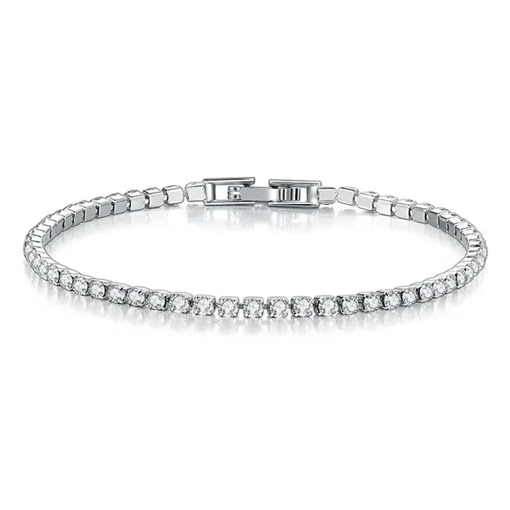 Tennisarmband – Strahlen Sie mit Haltung: Eleganz aus Sterling Silver und Hip-Hop Flair!