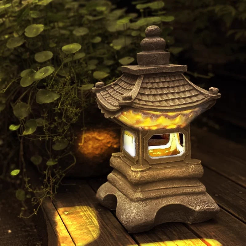 Japanische Gartenlaterne – Wetterfeste LED Außenbeleuchtung für Zen-Gärten | Karnz